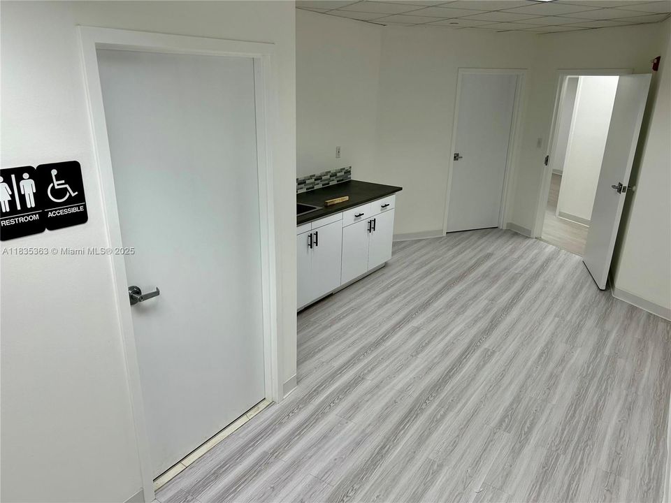 出租: $48 (0 贝兹, 0 浴室, 0 平方英尺)