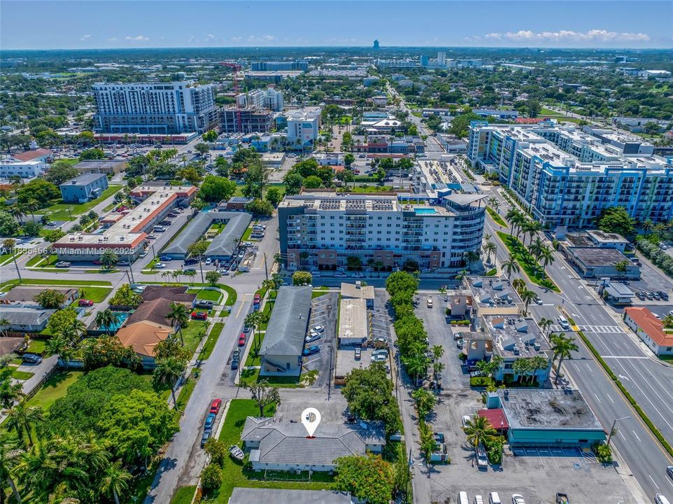 На продажу: $1,199,000 (0 спален, 0 ванн, 2690 Квадратных фут)