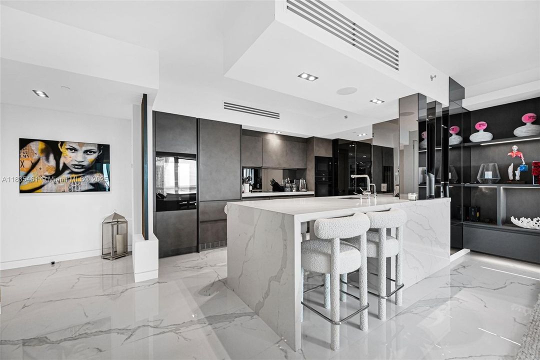 En Venta: $1,950,000 (1 camas, 1 baños, 1008 Pies cuadrados)