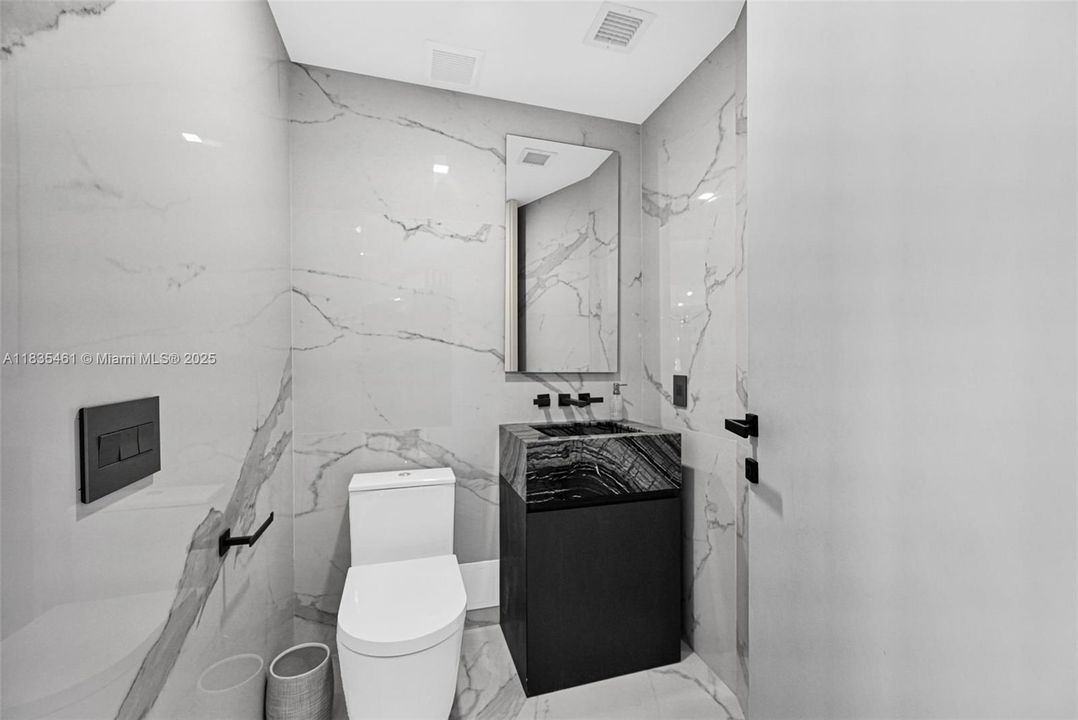 En Venta: $1,950,000 (1 camas, 1 baños, 1008 Pies cuadrados)