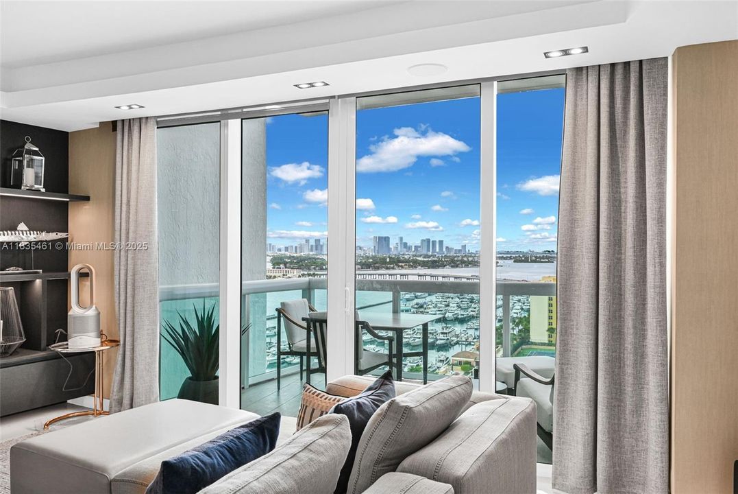 En Venta: $1,950,000 (1 camas, 1 baños, 1008 Pies cuadrados)