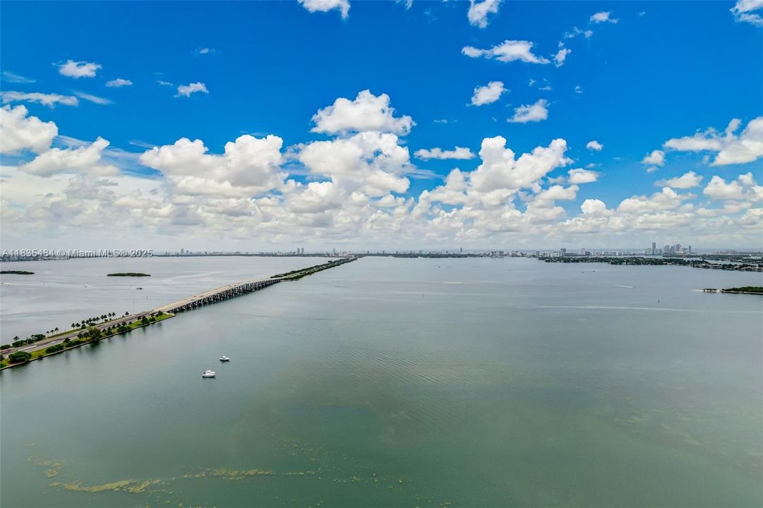 En Venta: $2,200,000 (3 camas, 3 baños, 1634 Pies cuadrados)