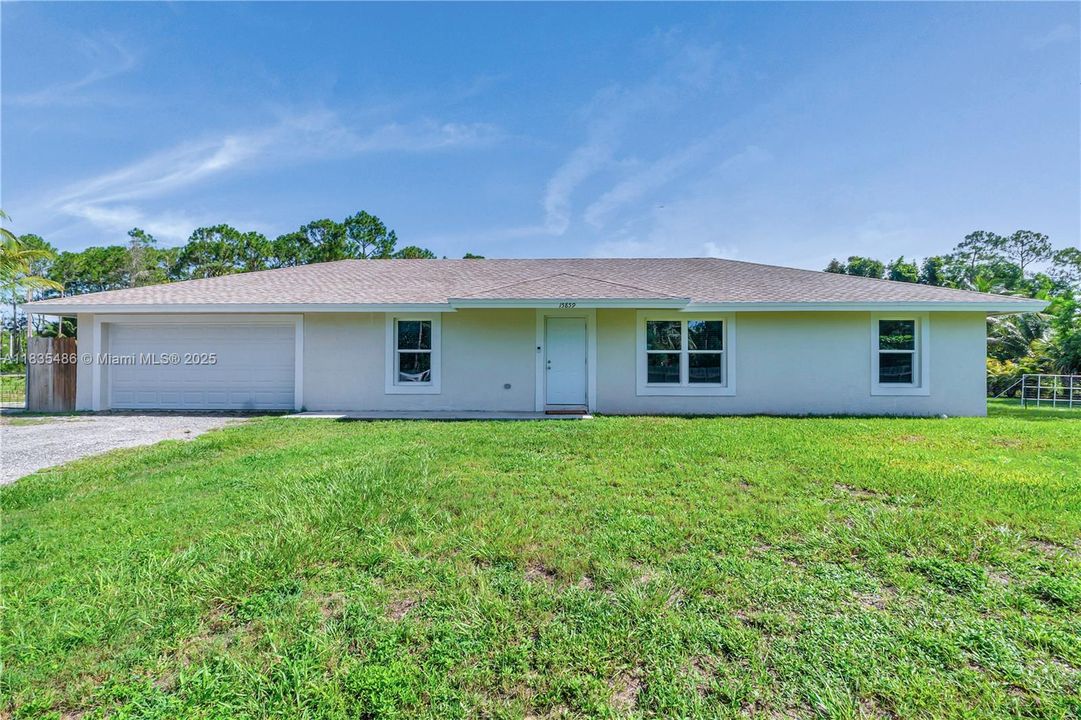 For Sale: $608,000 (3 beds, 2 baths, 1700 Square Feet)