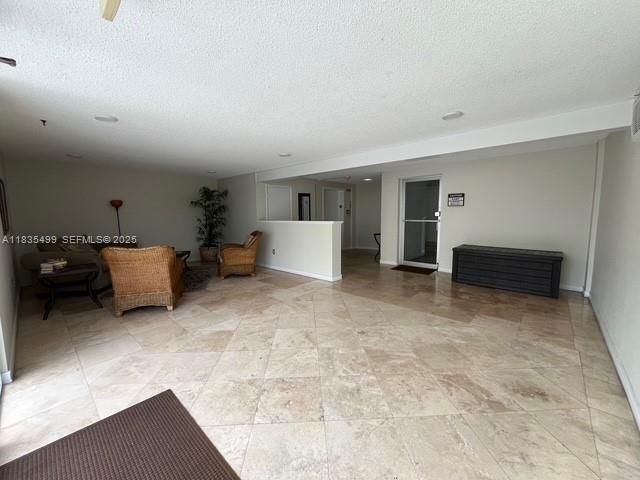 Activo con contrato: $175,000 (1 camas, 1 baños, 531 Pies cuadrados)