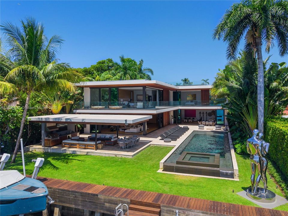 For Sale: $38,000,000 (5 beds, 5 baths, 7890 Square Feet)