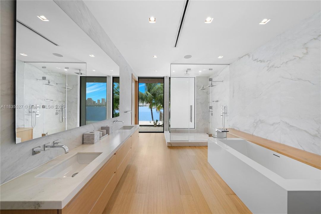 For Sale: $38,000,000 (5 beds, 5 baths, 7890 Square Feet)