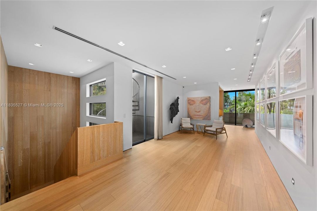 For Sale: $38,000,000 (5 beds, 5 baths, 7890 Square Feet)