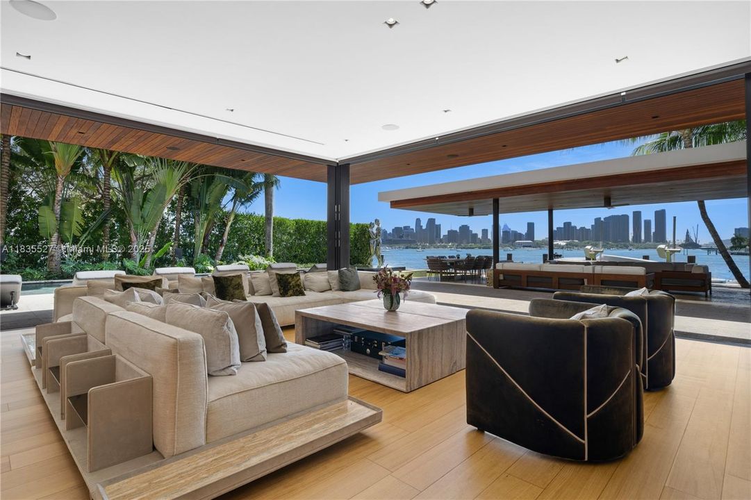 For Sale: $38,000,000 (5 beds, 5 baths, 7890 Square Feet)