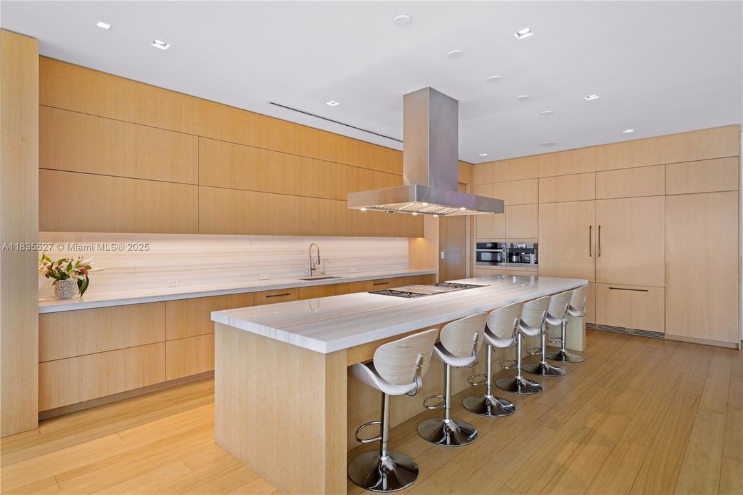 For Sale: $38,000,000 (5 beds, 5 baths, 7890 Square Feet)