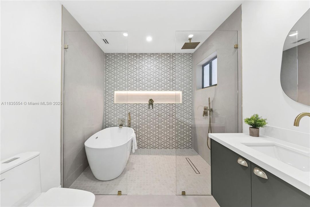 Active With Contract: $1,299,000 (4 beds, 2 baths, 2057 Square Feet)
