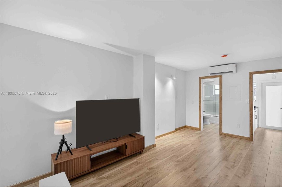 Recently Sold: $195,000 (0 beds, 1 baths, 400 Square Feet)