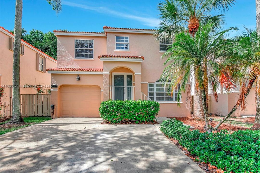 Vendido Recientemente: $499,000 (3 camas, 2 baños, 1572 Pies cuadrados)