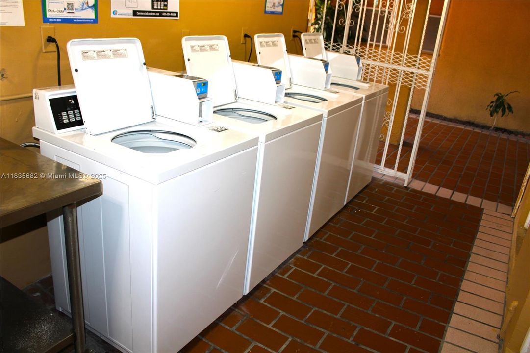 En Venta: $191,999 (1 camas, 1 baños, 591 Pies cuadrados)