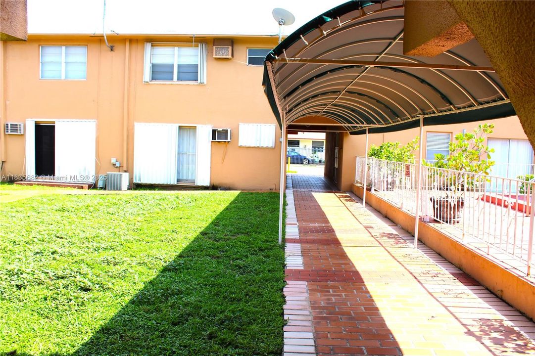 En Venta: $191,999 (1 camas, 1 baños, 591 Pies cuadrados)