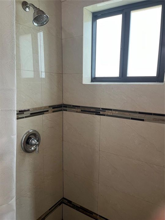 待售: $313,500 (3 贝兹, 2 浴室, 1006 平方英尺)