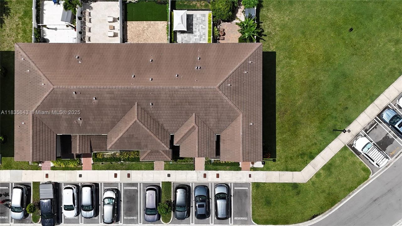 For Sale: $510,000 (3 beds, 2 baths, 1412 Square Feet)