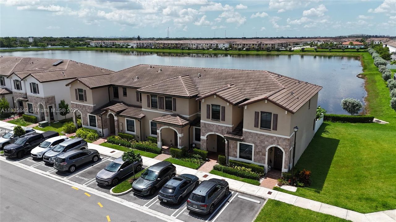 For Sale: $510,000 (3 beds, 2 baths, 1412 Square Feet)