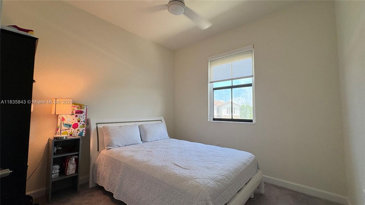 For Sale: $510,000 (3 beds, 2 baths, 1412 Square Feet)