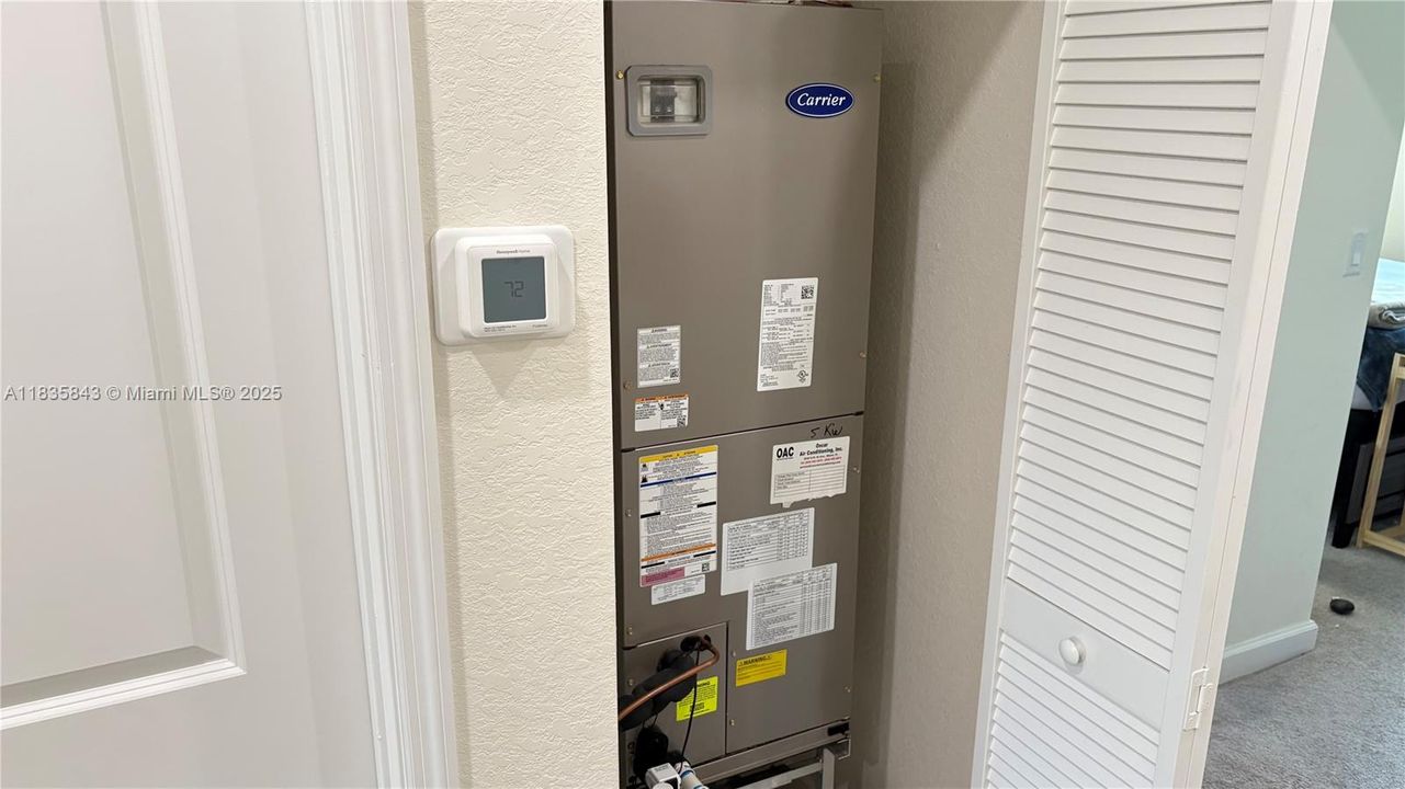 For Sale: $510,000 (3 beds, 2 baths, 1412 Square Feet)