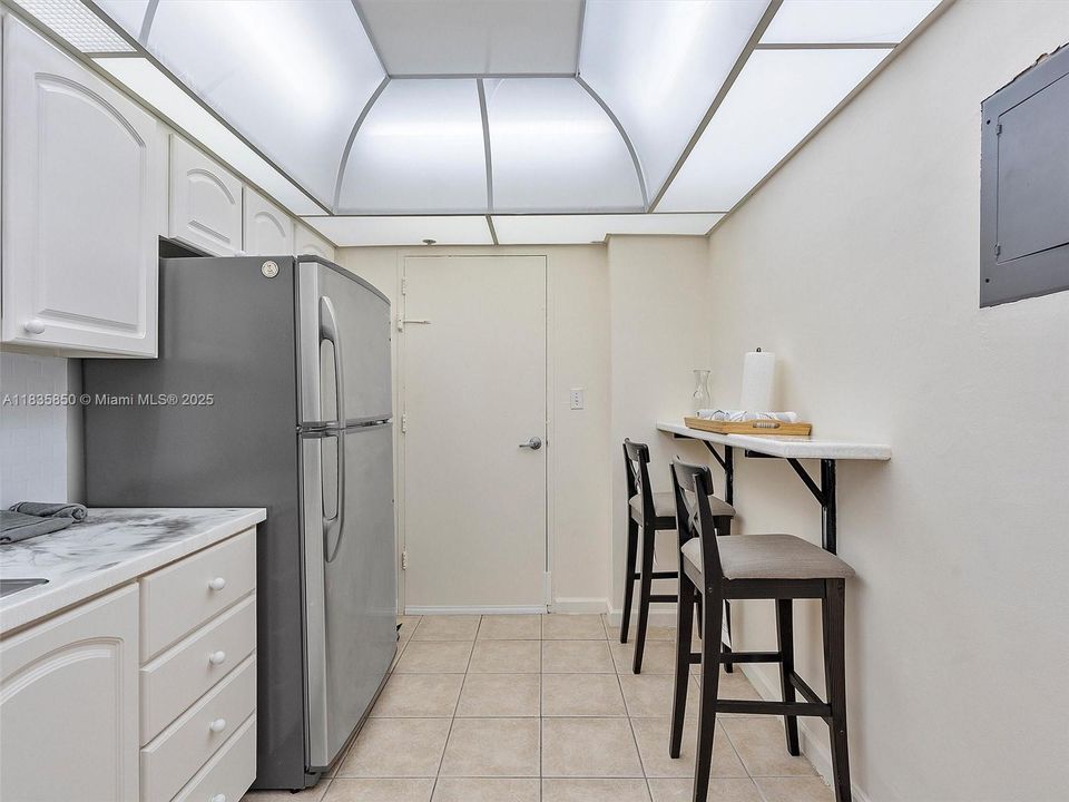 En Venta: $430,000 (1 camas, 1 baños, 789 Pies cuadrados)