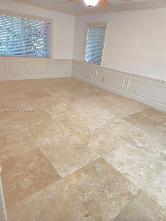 Active With Contract: $2,679,000 (4 beds, 4 baths, 4064 Square Feet)