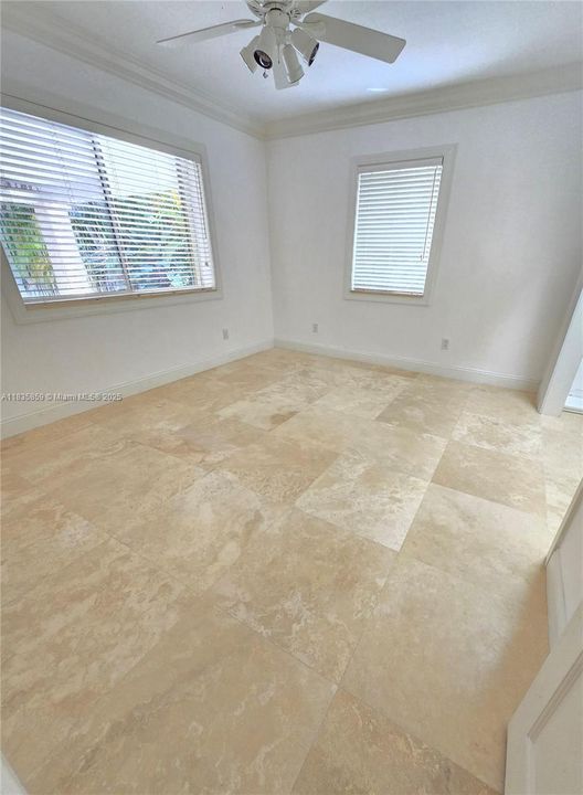 Active With Contract: $2,679,000 (4 beds, 4 baths, 4064 Square Feet)