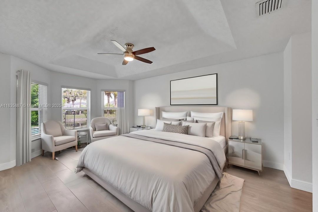 На продажу: $700,000 (3 спален, 2 ванн, 1842 Квадратных фут)