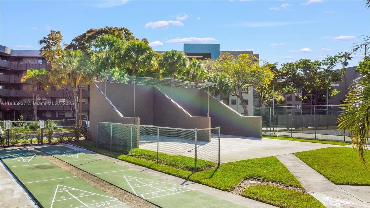 Activo con contrato: $149,000 (2 camas, 2 baños, 852 Pies cuadrados)