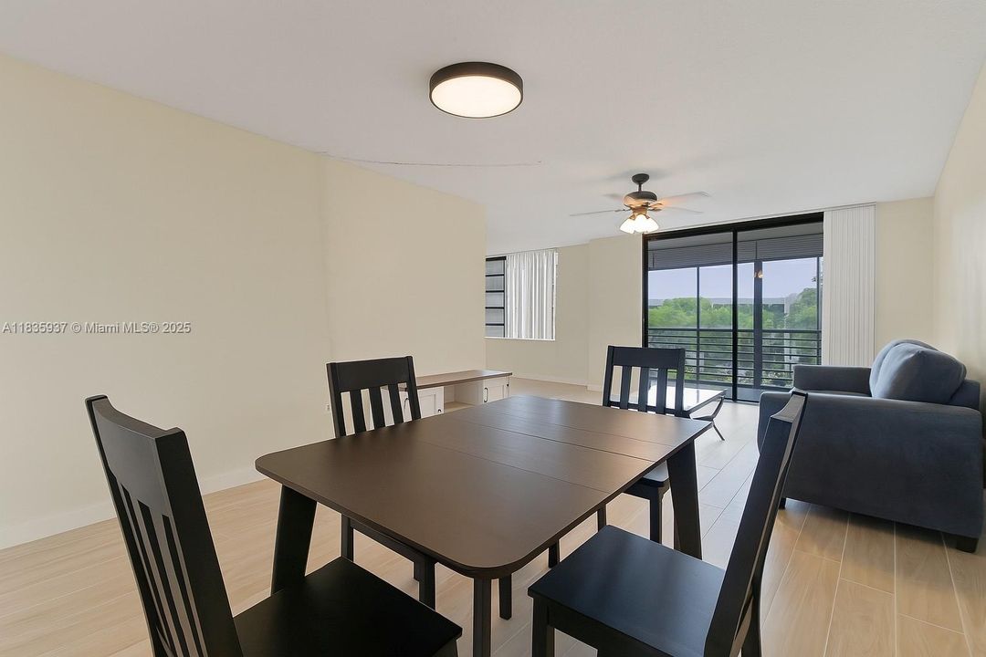 Activo con contrato: $149,000 (2 camas, 2 baños, 852 Pies cuadrados)