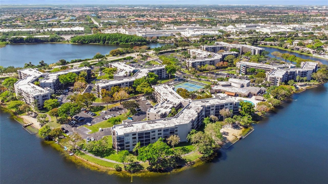 Activo con contrato: $149,000 (2 camas, 2 baños, 852 Pies cuadrados)