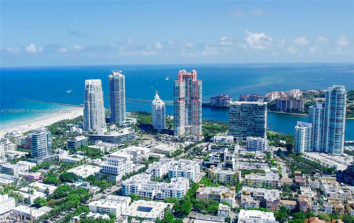 Recently Sold: $285,000 (1 beds, 1 baths, 686 Square Feet)