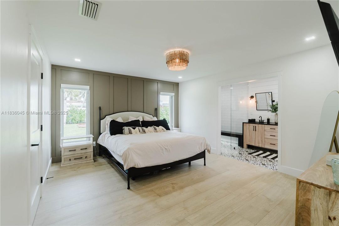 Recently Sold: $949,900 (3 beds, 2 baths, 1885 Square Feet)