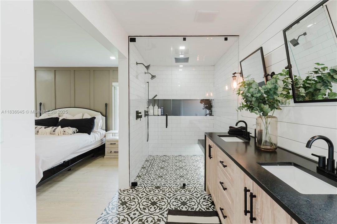 Recently Sold: $949,900 (3 beds, 2 baths, 1885 Square Feet)