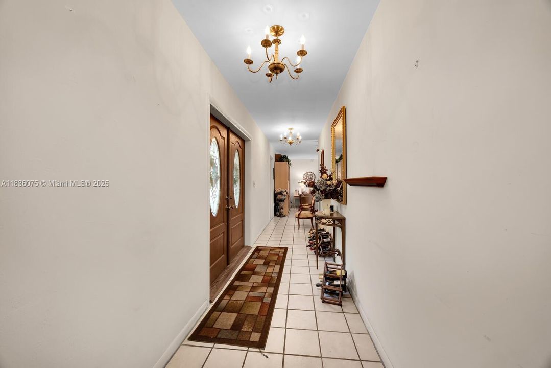 Recently Sold: $1,100,000 (4 beds, 2 baths, 2188 Square Feet)