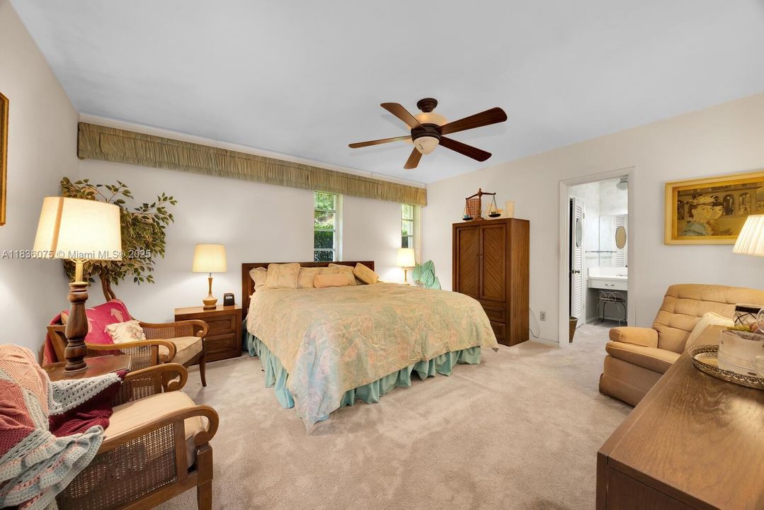 Recently Sold: $1,100,000 (4 beds, 2 baths, 2188 Square Feet)