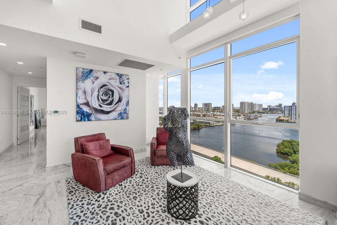 For Sale: $2,499,000 (4 beds, 4 baths, 3140 Square Feet)