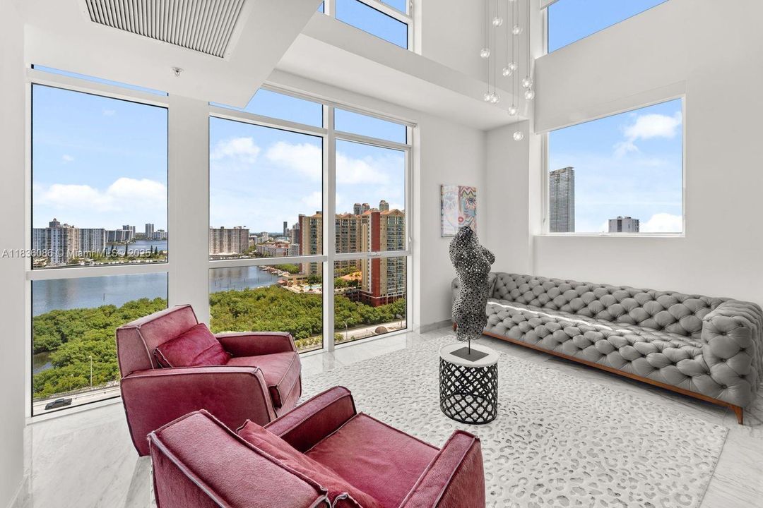 For Sale: $2,499,000 (4 beds, 4 baths, 3140 Square Feet)