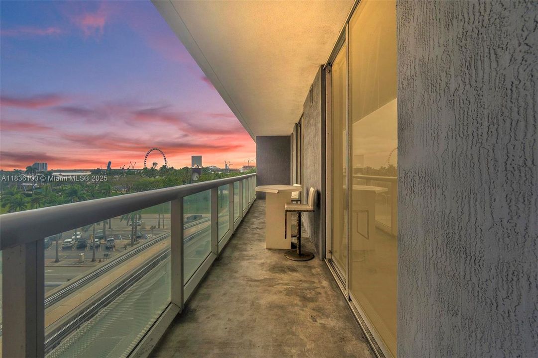 En Venta: $499,000 (2 camas, 2 baños, 1108 Pies cuadrados)