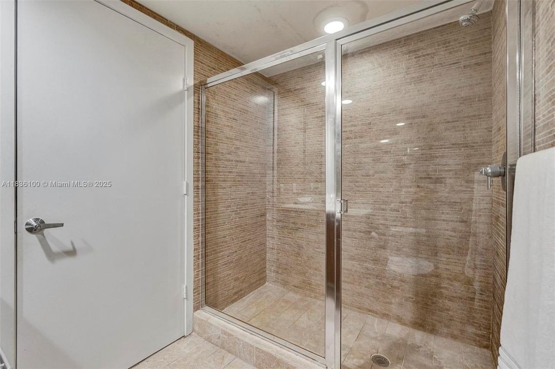 En Venta: $499,000 (2 camas, 2 baños, 1108 Pies cuadrados)