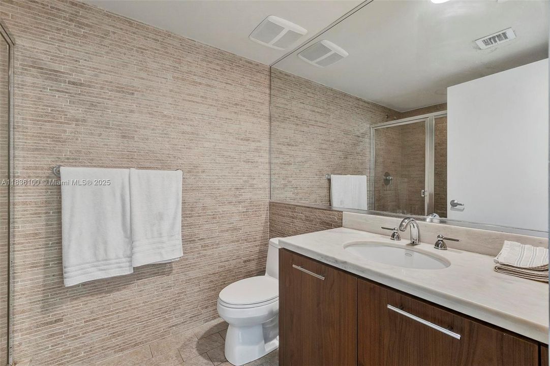 En Venta: $499,000 (2 camas, 2 baños, 1108 Pies cuadrados)