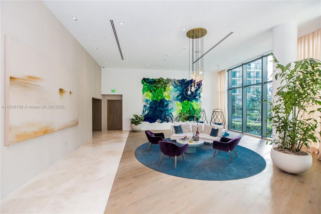 En Venta: $925,000 (2 camas, 3 baños, 1151 Pies cuadrados)