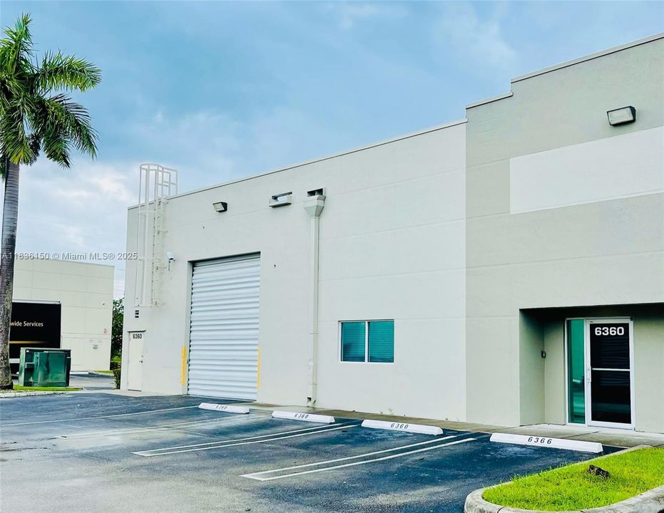 En Renta: $8,628 (0 camas, 0 baños, 0 Pies cuadrados)