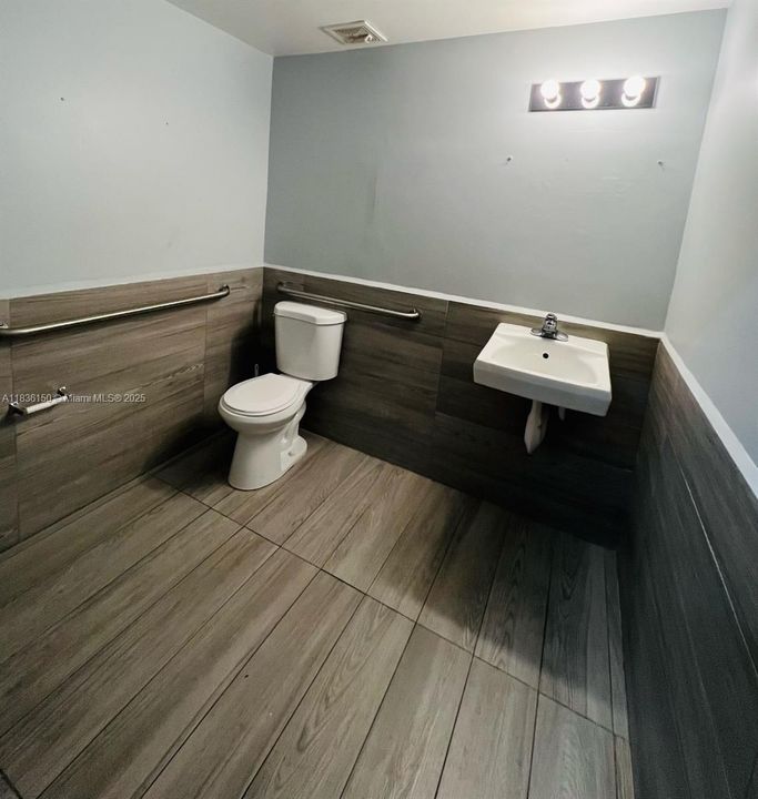 En Renta: $8,628 (0 camas, 0 baños, 0 Pies cuadrados)