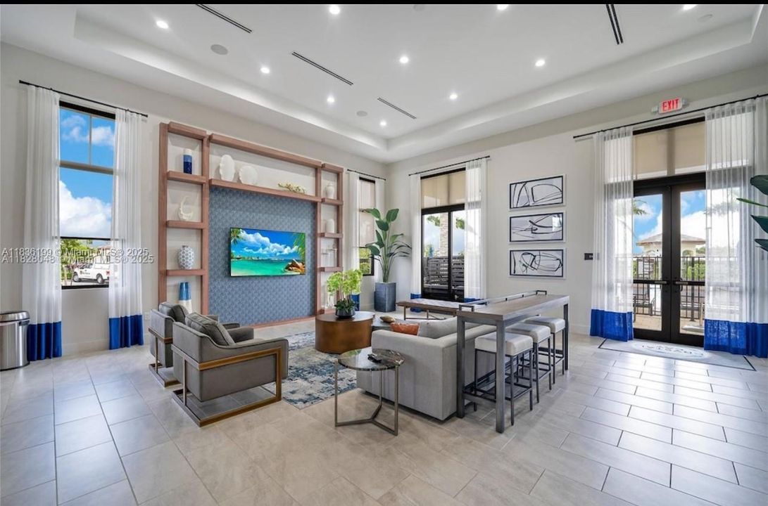 На продажу: $480,000 (3 спален, 2 ванн, 1832 Квадратных фут)