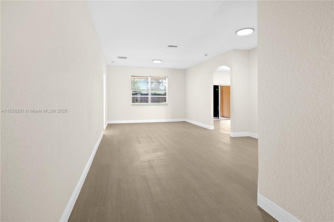 Vendido Recientemente: $459,900 (3 camas, 2 baños, 1842 Pies cuadrados)