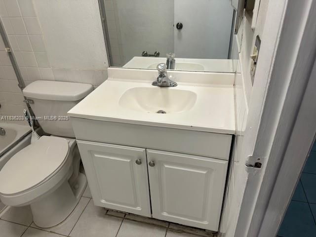 Recientemente alquilado: $1,800 (2 camas, 1 baños, 841 Pies cuadrados)