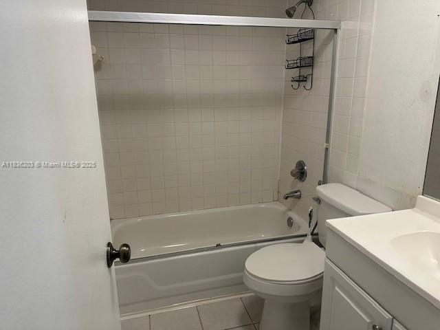 Recientemente alquilado: $1,800 (2 camas, 1 baños, 841 Pies cuadrados)