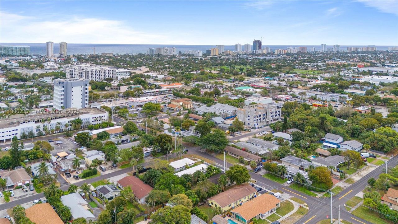 Недавно арендовано: $3,100 (2 спален, 2 ванн, 1196 Квадратных фут)