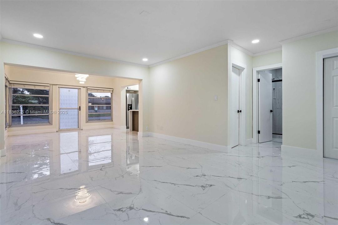 Недавно арендовано: $3,100 (2 спален, 2 ванн, 1196 Квадратных фут)