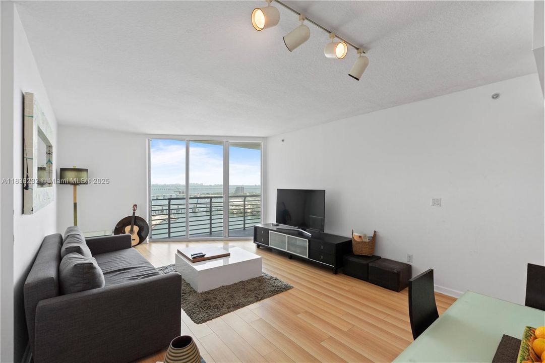 En Venta: $480,000 (1 camas, 1 baños, 846 Pies cuadrados)